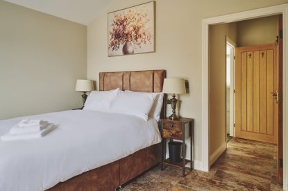 A double bedroom at Rye Top Farm, Uppermill, Peak District