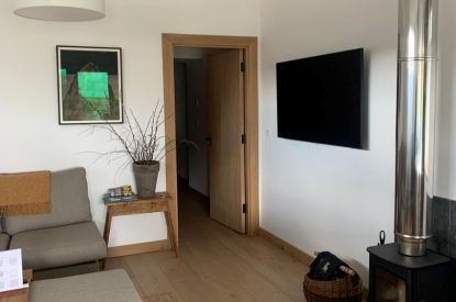 The living area at Potter's Cottage, Roundstone, Galway