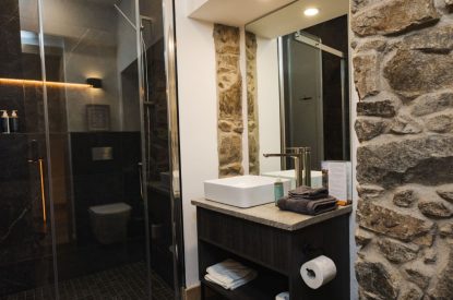 A bathroom at Weaver's Cottage, Roundstone, Galway