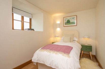A single bedroom at Tranquillity Loft, Yorkshire Dales