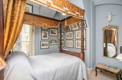 A four poster bedroom at Langdon Manor, Yorkshire Dales