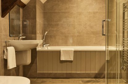 An en suite bathroom at Caspian House, Northumberland