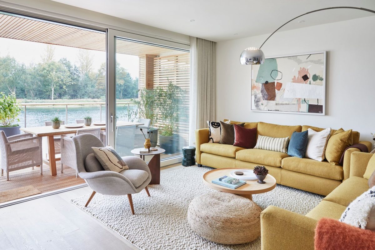 Open plan living room at Sycamore Grand Suite, Cotswolds