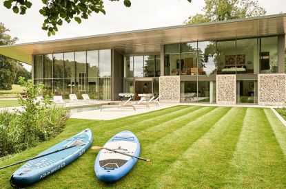 The grounds at Edgewater House, Hampshire