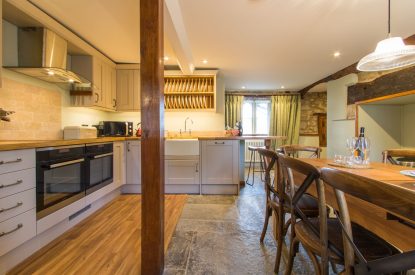 The dining kitchen at Hawthorn Farmhouse, Somerset