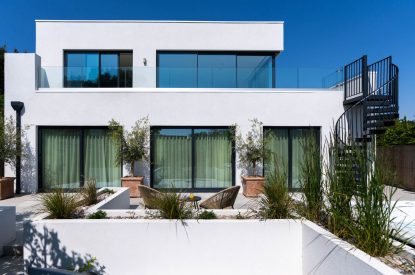 The exterior of Skippers Retreat, Hamble