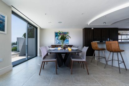 The dining area at Skippers Retreat, Hamble