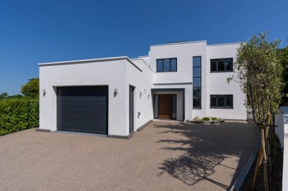 The entrance at Skippers Retreat, Hamble