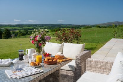 Outdoor dining at Fernbrae Farmhouse, Perthshire