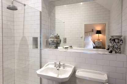 The bathroom at Tayburn Cottage, Perthshire