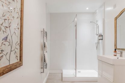 A shower room at Katsura House, Cotswolds