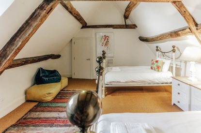 A twin bedroom at Katsura House, Cotswolds