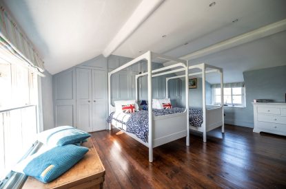 A twin bedroom at Mihangel House, Denbighshire 