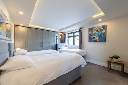 A bedroom at Shepherd's Lodge, Somerset