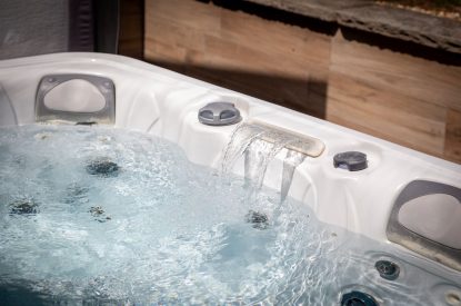The hot tub at Shepherd's Lodge, Somerset