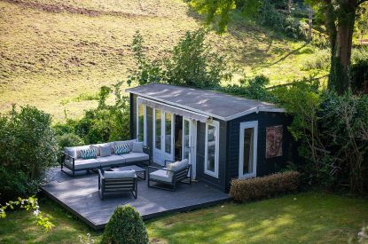 The summer house at The Old Post Office, Cotswolds