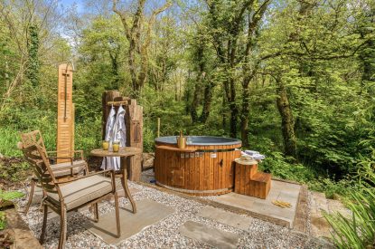 The hot tub at The Enchanted Cottage, Cornwall