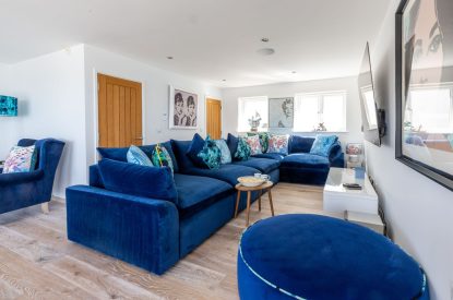 The lounge at Tides Edge, Cornwall