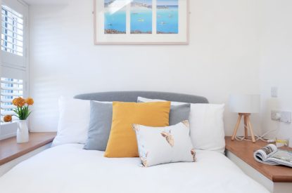A double bedroom at Wavecrest, Cornwall