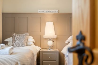 Twin bedroom at Esk View, Whitby