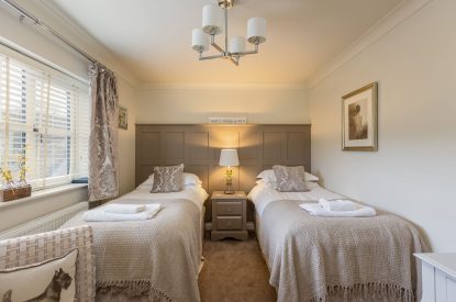 A twin bedroom at Primrose Cottage, Yorkshire