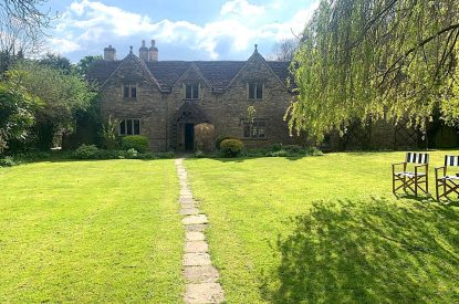 The garden at Preedy's Cottage, Cotswolds