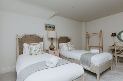 A twin bedroom at Havenwood, Oxfordshire