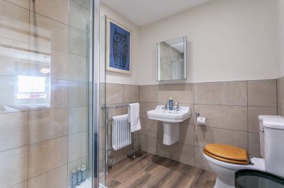 A bathroom at Wrenstone House, Yorkshire Dales