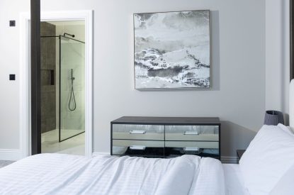 A king-size bedroom at Panorama Point, Cornwall