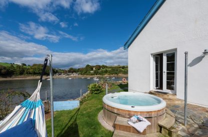 The hot tub at Sea Island, Cornwall