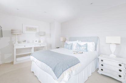 A double bedroom at Harbourview House, Cornwall