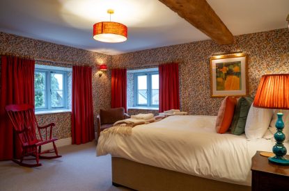 A super-king size bedroom at Parkview Farmhouse, Somerset