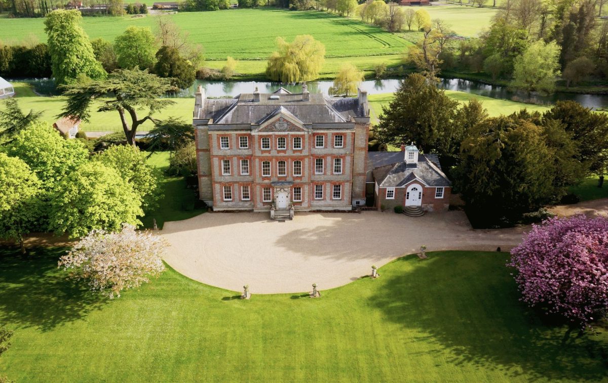 Aerial view of North Wessex Manor, Oxfordshire