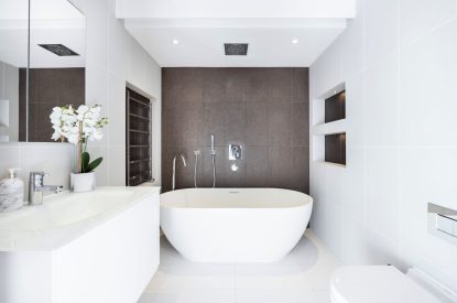 A bathroom at Lunar, Hertfordshire