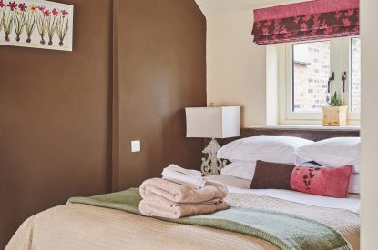 A bedroom at Hollington Barns, Peak District