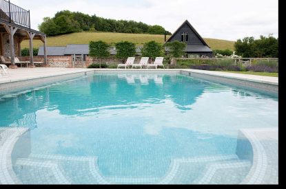 The outdoor swimming pool at Bix Cottage, Chiltern Hills