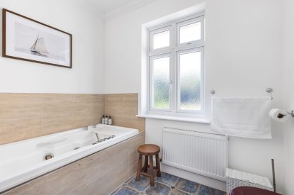 A bathroom at Merry Manor, Essex