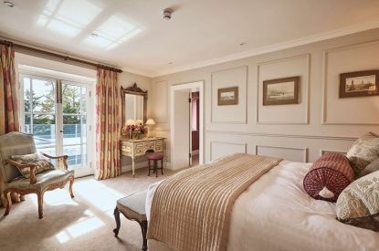 A king sized bedroom at Ty Culfor, Anglesey