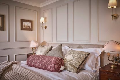 A king sized bedroom at Ty Culfor, Anglesey