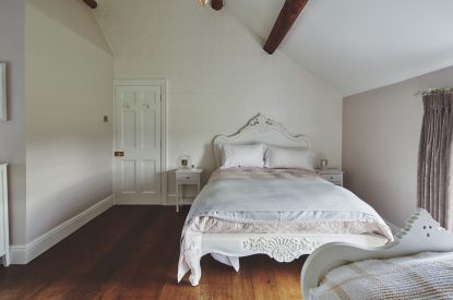 A double bedroom at Heron House, Peak District