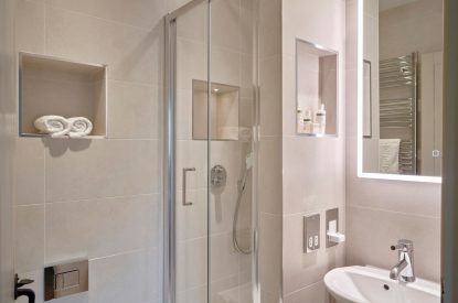 A bathroom at Fern House, Devon