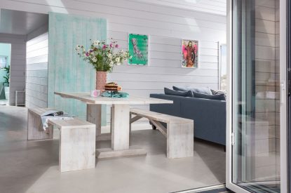 The dining table at Duna, Cornwall