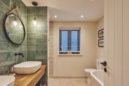 A bathroom at Ty Megan, Gower