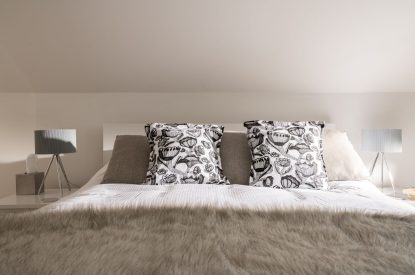 A double bedroom at Meadow Cottage, Cotswolds