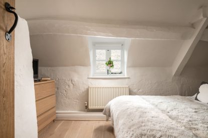 A double bedroom at Meadow Cottage, Cotswolds