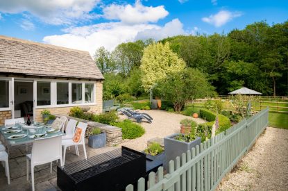 The garden at Meadow Cottage, Cotswolds