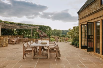 Outdoor dining at Chipping House, Cotswolds