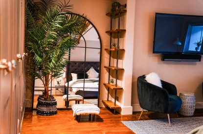 A king size bedroom at Meadfoot Manor, Torquay, Devon