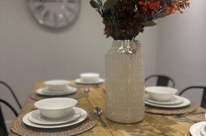 The kitchen diner at Honey Stone Cottage, Cotswolds