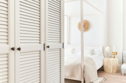 A king size bedroom at Driftwood House, Dorset